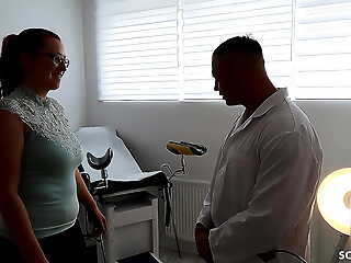 Curvy German Mature Mom seduce Young Doctor to Have sex her Anal at Gyno Inquisition