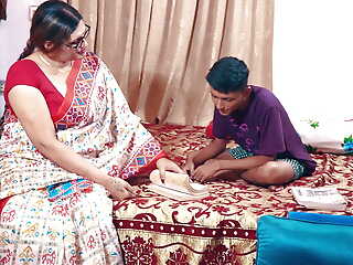 Indian desi milf trainer seduced by teenage student during study time