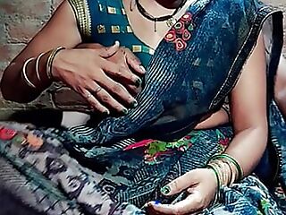 Desi hot bhabhi sex video newly married bhabhi Village