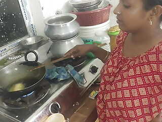 Kitchen time first time Bhabhi full Romance